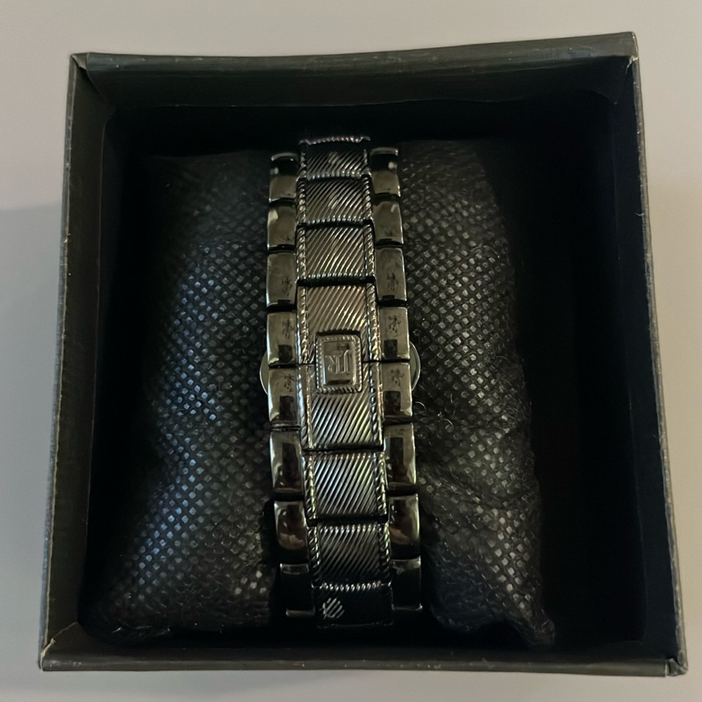New Judith Ripka Stainless Steel Black Gray Chronograph Watch New Battery NWOT - Picture 11 of 12